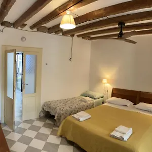 Antiche Stalle Ii Apartament